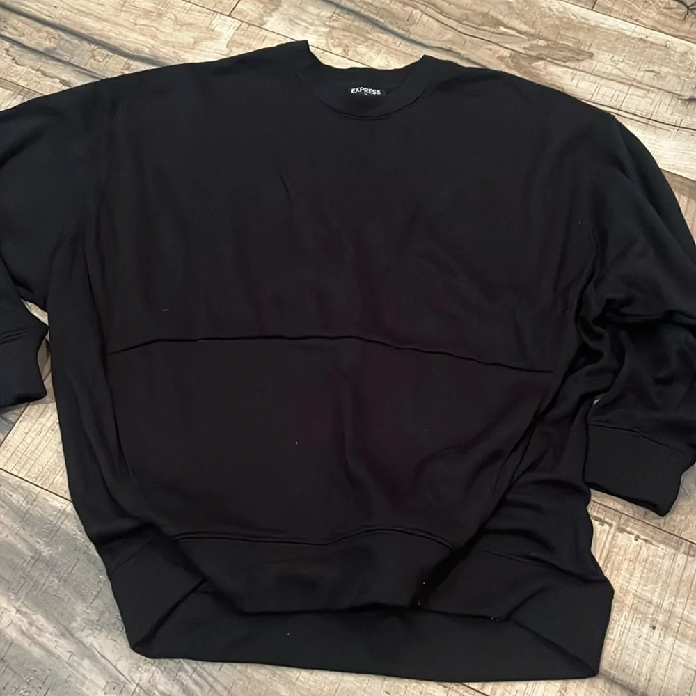 Crew neck sweater sweatshirt camo sz small kangaroo pocket oversized